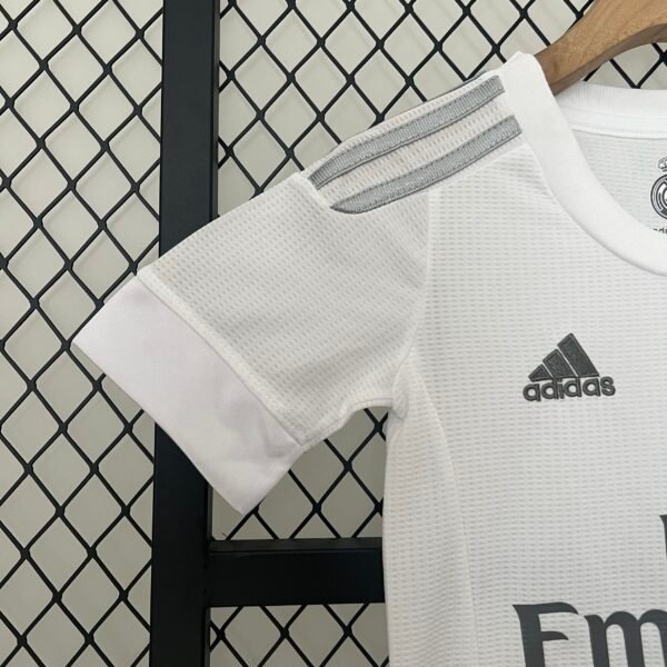 15-16 Home Retro Kids Kits Children Sets Football Jersey - Image 6