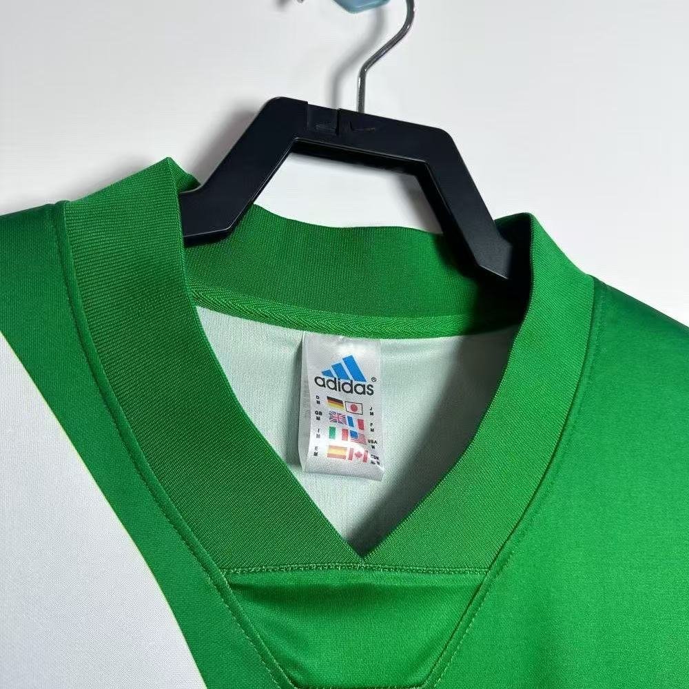 Liverpool Retro Away Football Jersey 1991-1992 - Image 3