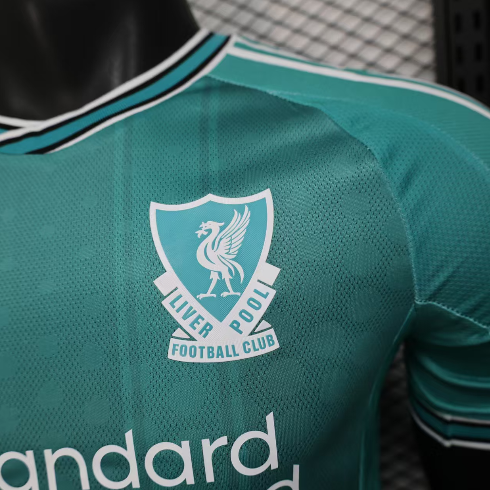 Liverpool 25-26 away green football jersey - player version - Image 5