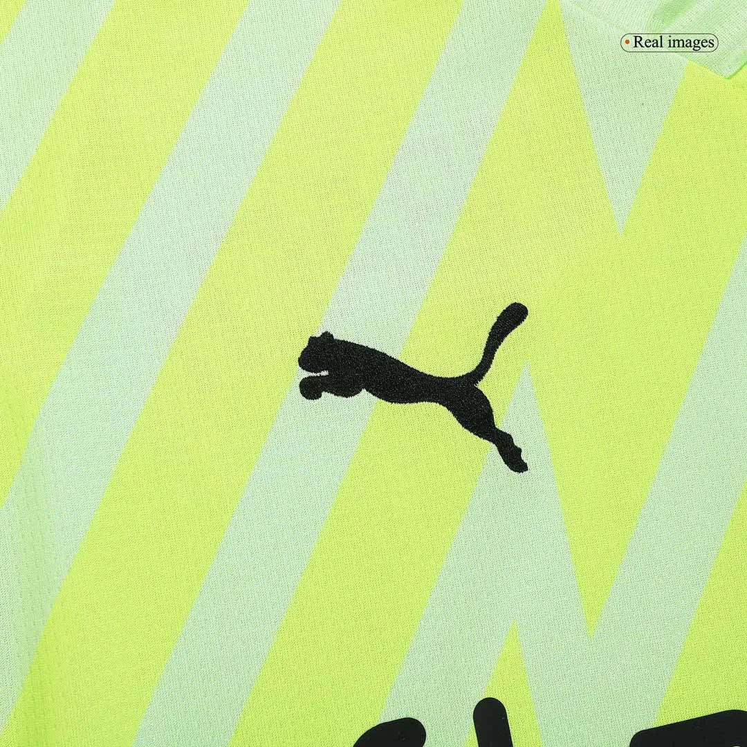 23-24 Borussia M?nchengladbach Goalkeeper Jersey - Image 5