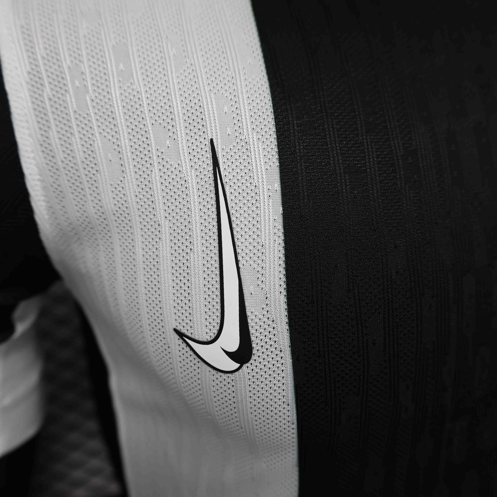 Corinthians Third Away Shirt Football Jersey Player Version 24-25 - Image 4