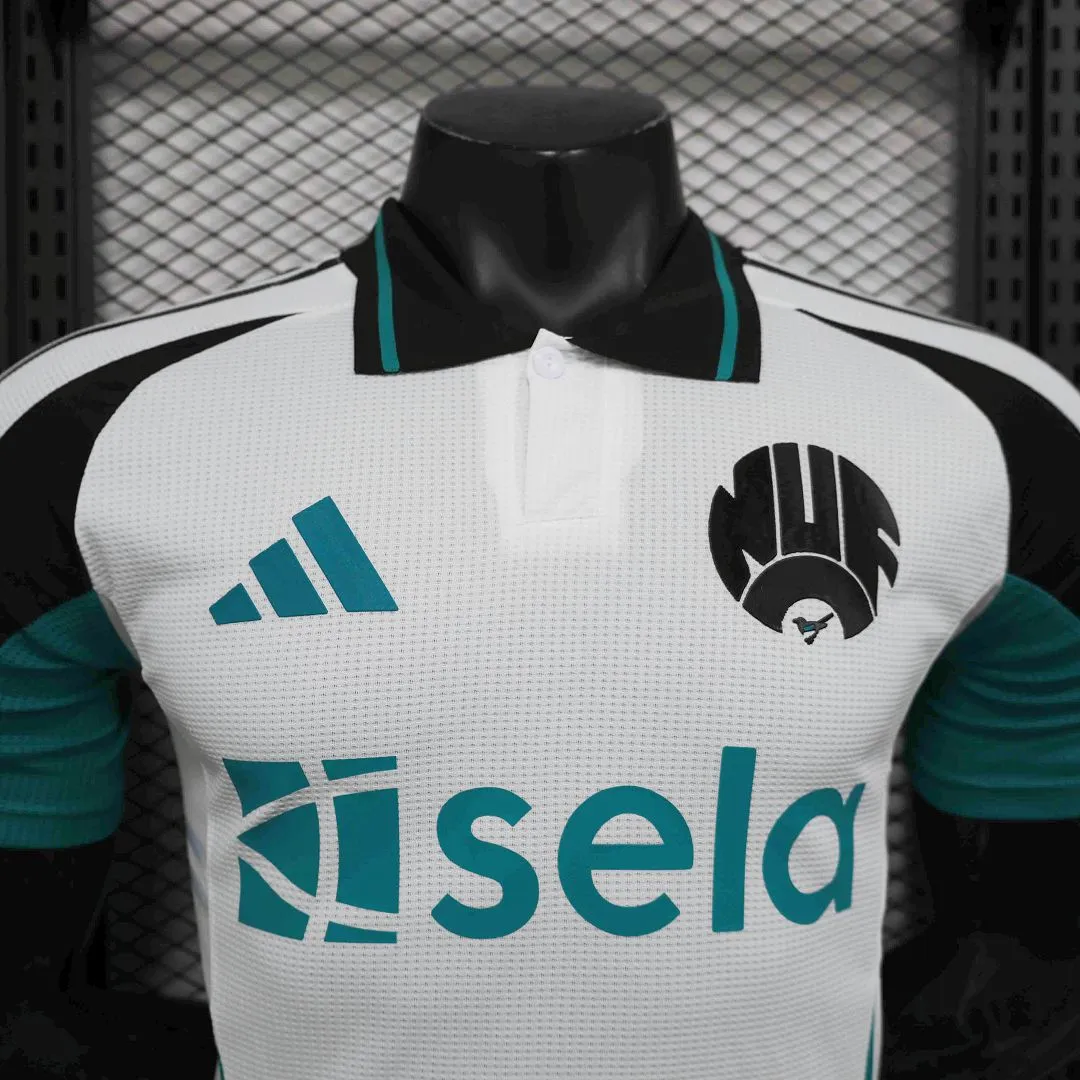 Newcastle United Third Jersey Player Version 2024/25 - Image 3