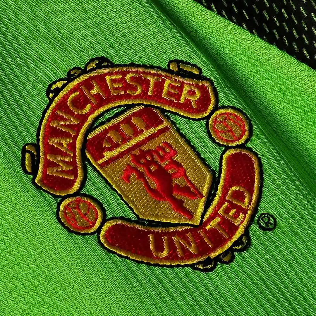 1998/99 Manchester United Retro Goalkeeper Jersey Long Sleeve - Image 3