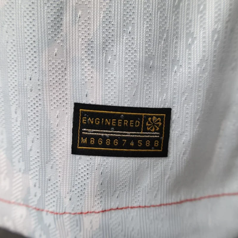 24-25 Player Version Liverpool Special Edition Football Shirt - Image 8