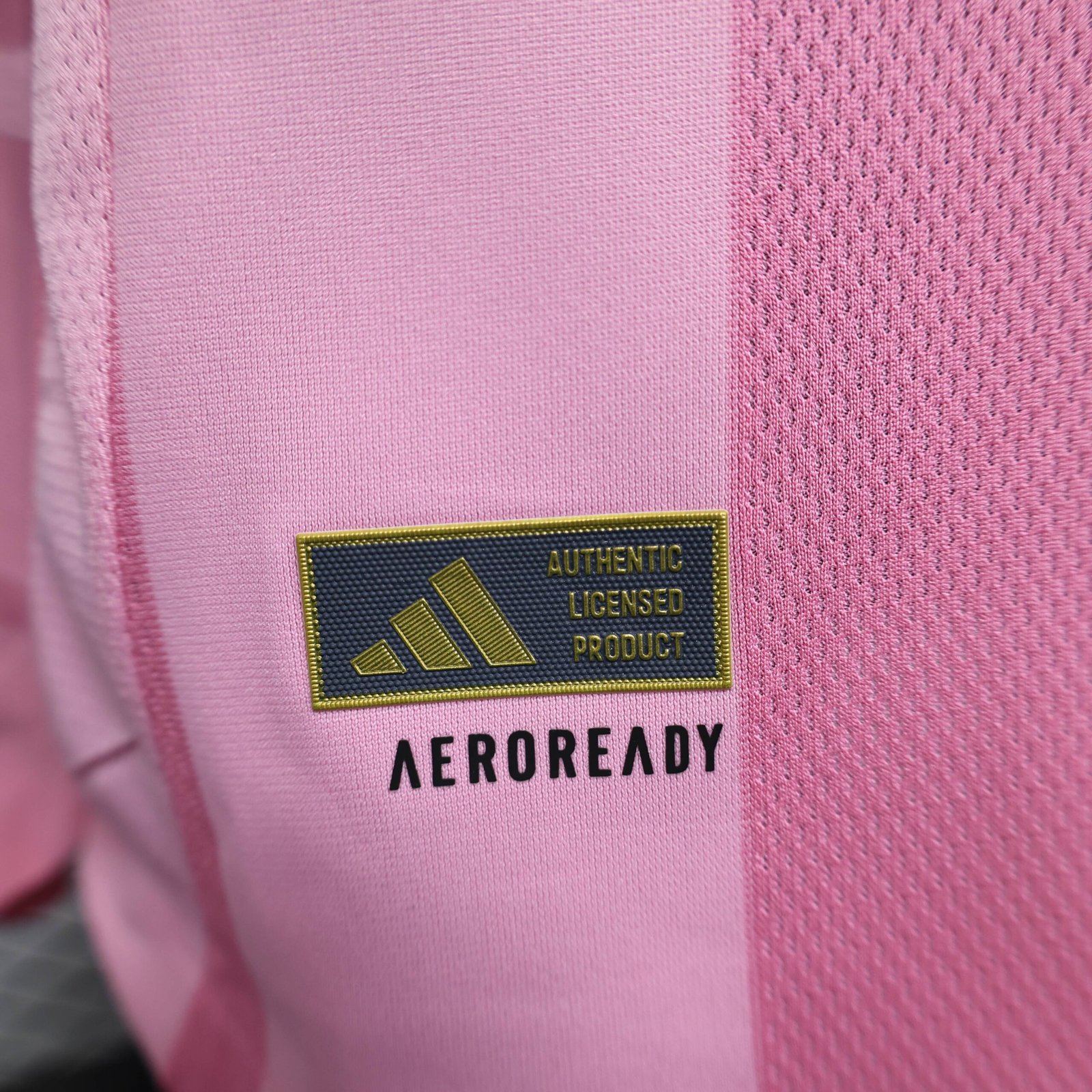 Inter Miami CF Home Pink Soccer Jersey Player Version Shirt Long sleeve 2025-26 - Image 9