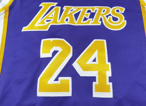 Lakers No. 24 Bryant - Image 4