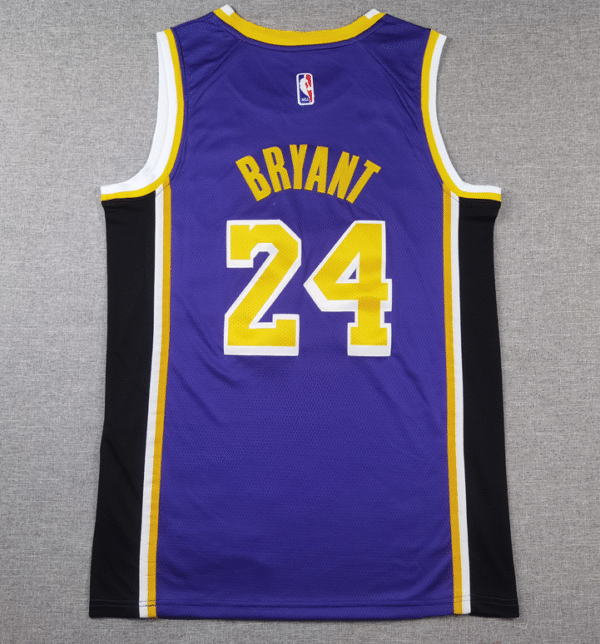Lakers No. 24 Bryant - Image 3