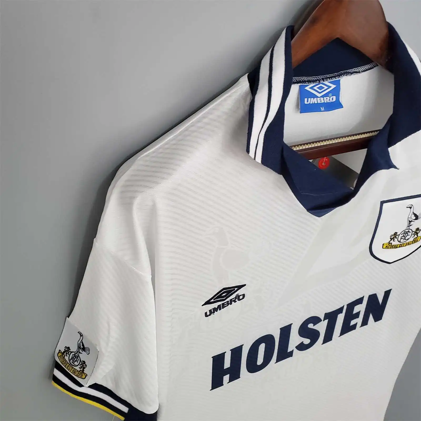 Tottenham Hotspur Retro Home Jersey 1994/95 - Image 9