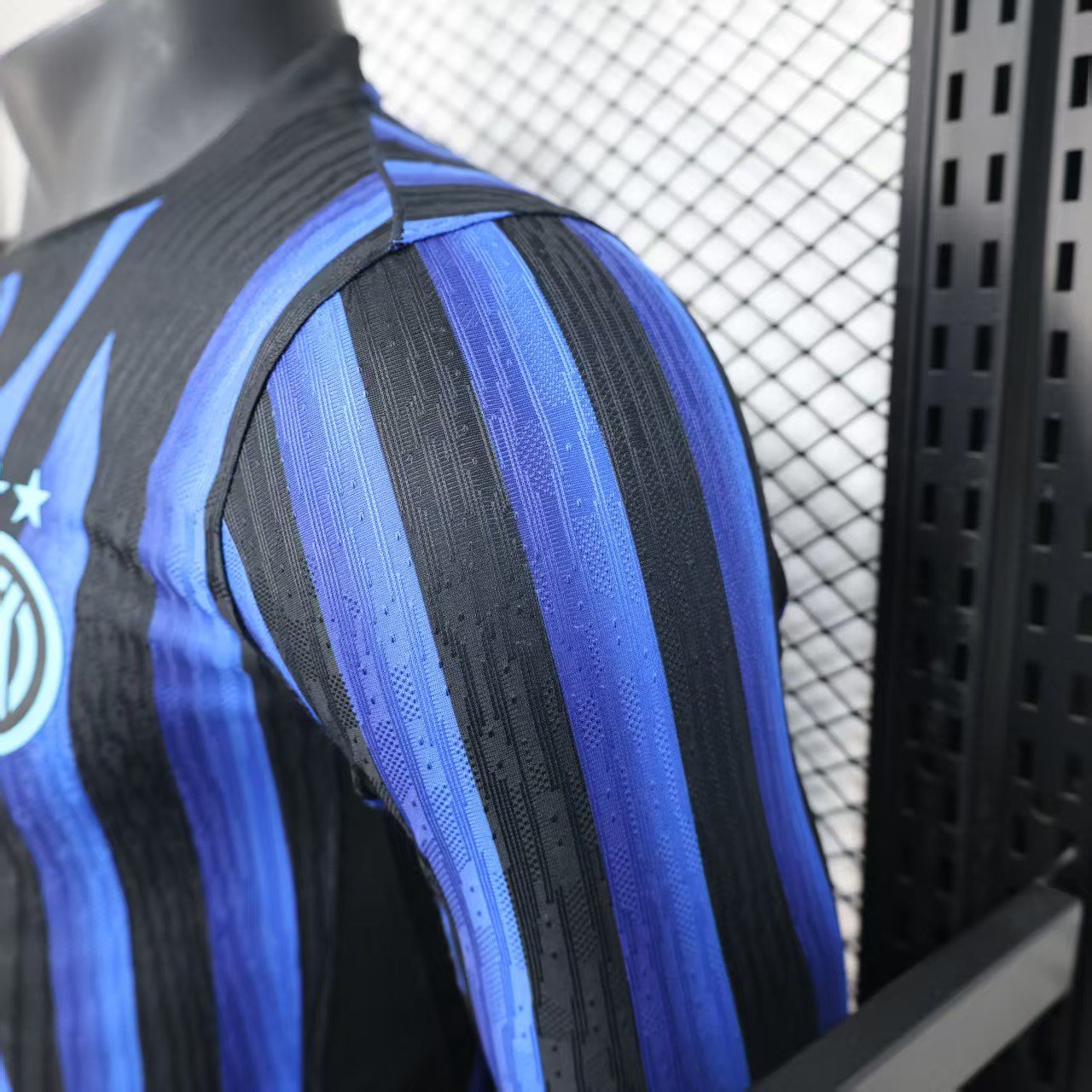 Inter Milan Home Shirt SOccer Jersey Long Sleeve Player Version 25-26 - Image 7