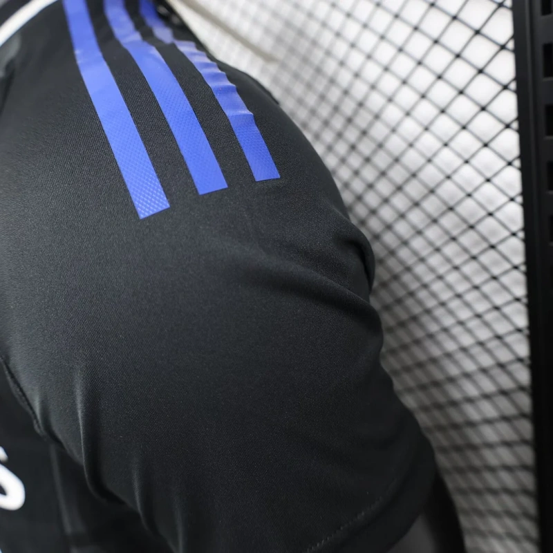 2024/2025 Player Version Lyon Away Football Shirt - Image 6