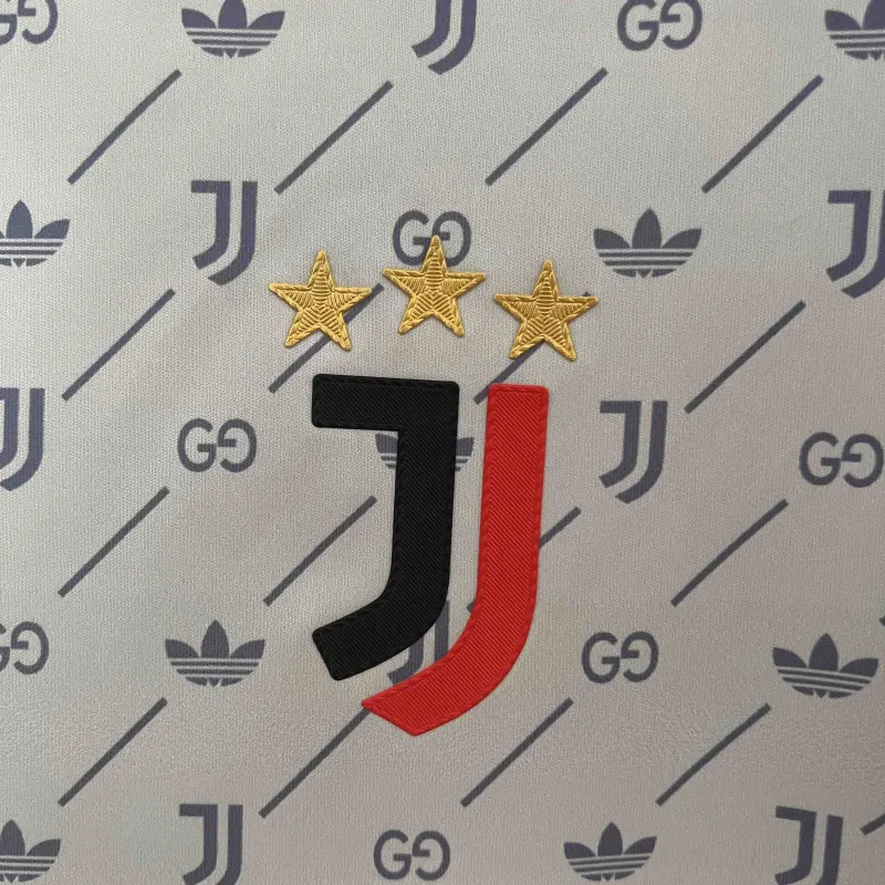 24-25 Juventus Co-Branded Gucci Kit Special Edition - Image 4