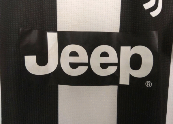 18/19 Juventus home retor jersey - Image 4