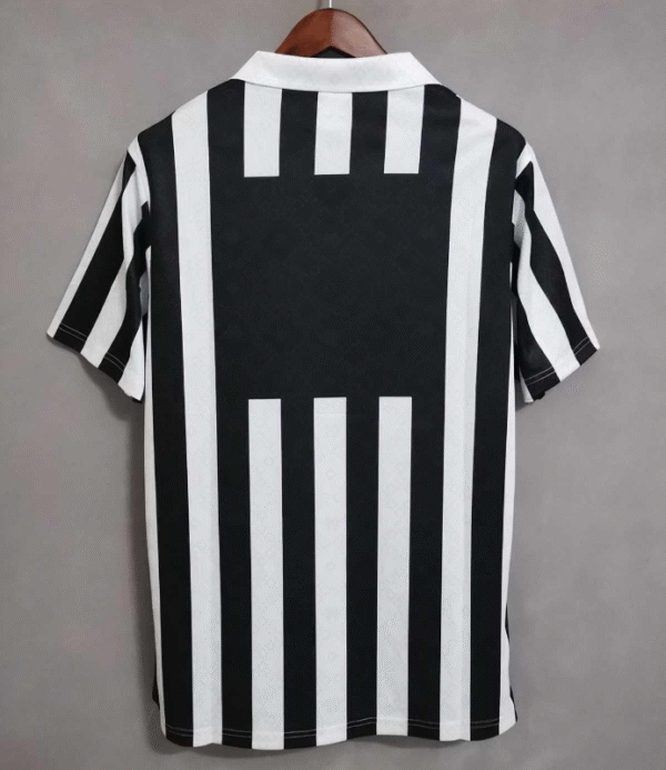 92/94 Juventus home retor jersey - Image 3