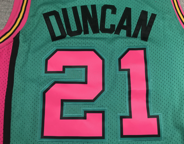 Spurs No. 21 Duncan Green - Image 4