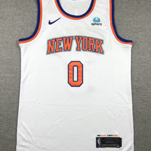 Knicks No. 0 DiVincenzo White