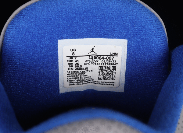 AIR JORDAN 3 RETRO VARSITY ROYAL∕VARSITY ROYAL - Image 13