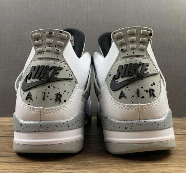 AIR JORDAN 4 RETRO OG WHITE CEMENT 2016 WHITE∕FIRE RED∕GREY - Image 4