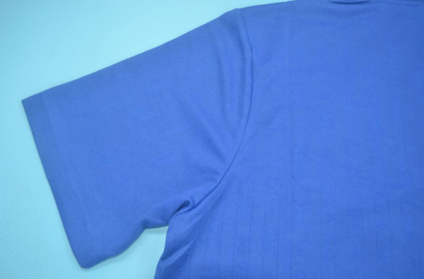 1995 Everton home retort jersey - Image 9
