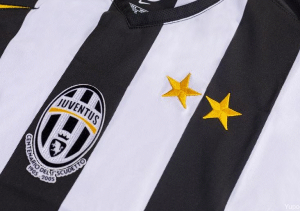 05/06 Juventus Home Soccer retort jersey - Image 9