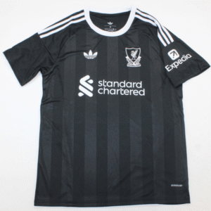 2526 Liverpool Goalkeeper black
