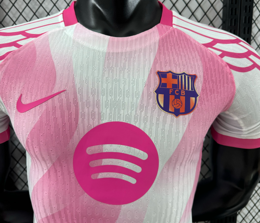 25/26 Player Barcelona Special Edition - Image 4