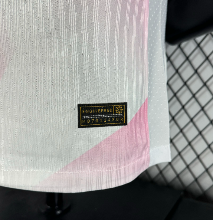 25/26 Player Barcelona Special Edition - Image 10