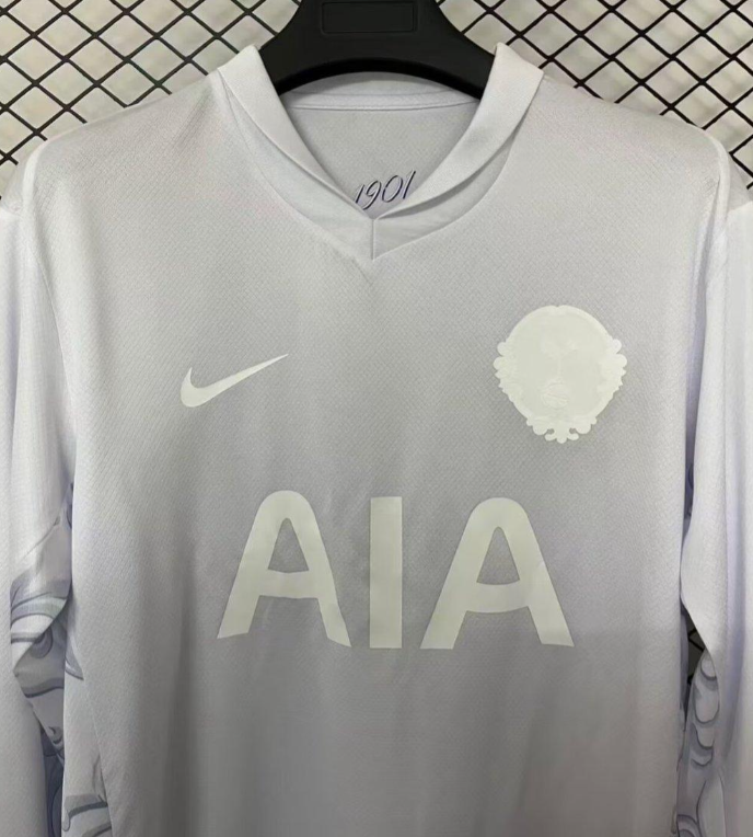 25/26 Tottenham Hotspur 125Th Anniversary White Long Sleeve Jersey - Image 2