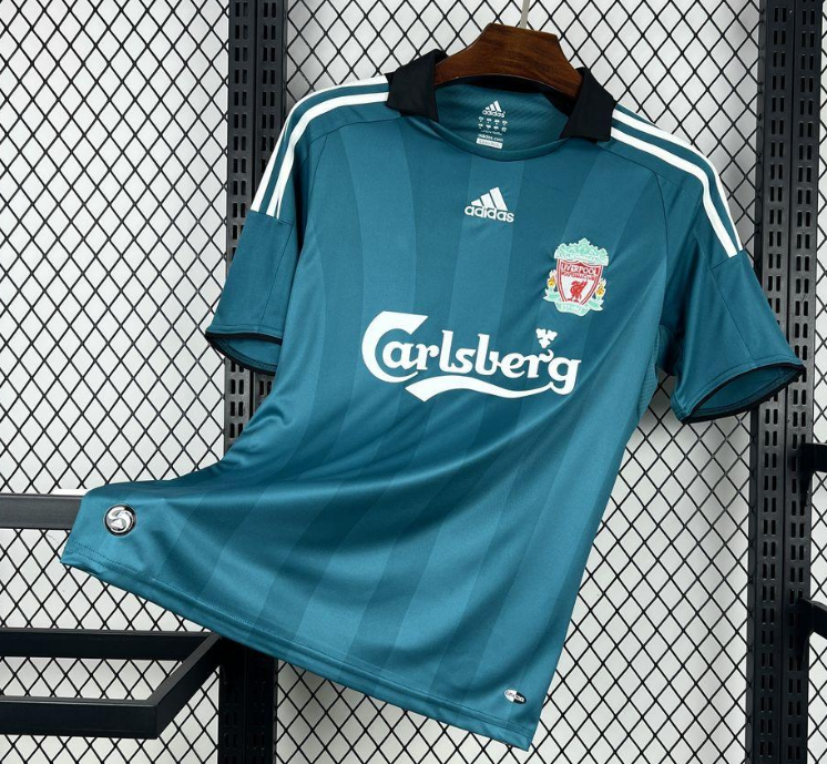 2008/09 Retro Liverpool Away Jersey
