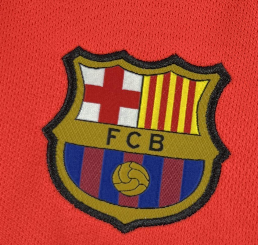 2014/15 Retro Barcelona Away Jersey - Image 8