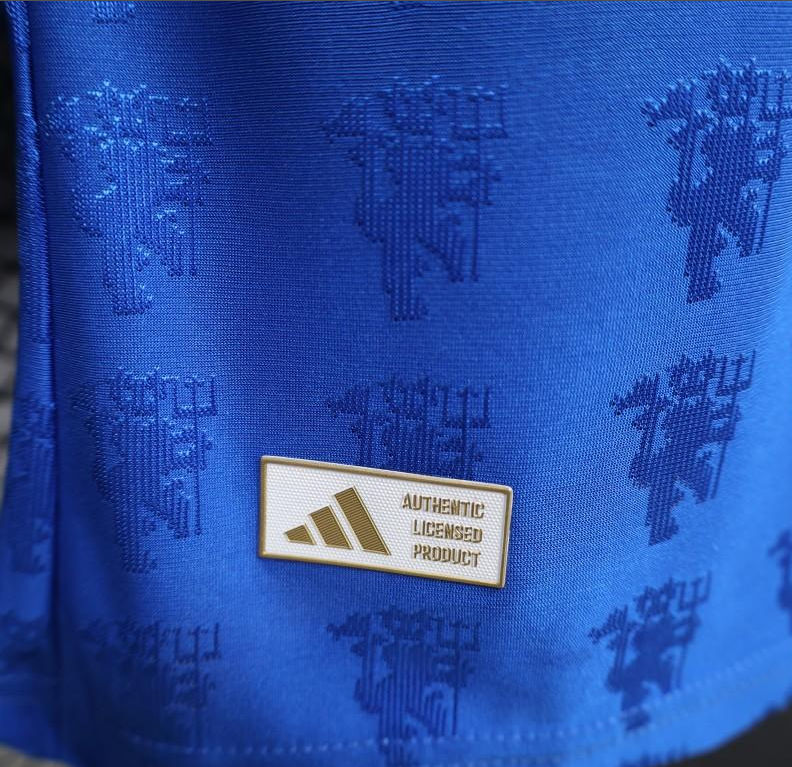 Player Version 26/27 Manchester United Blue with All-Over Devil Jacquard Pattern Jersey - Image 5