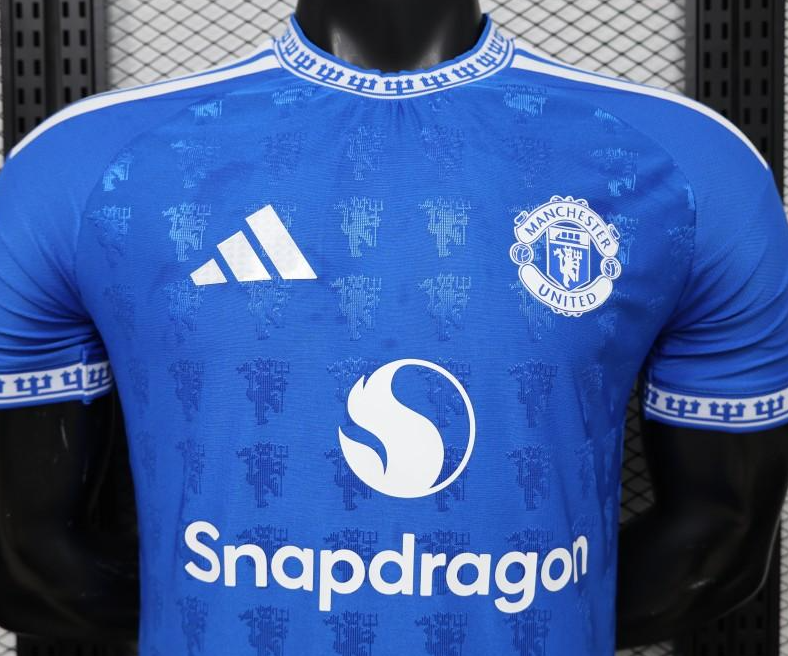 Player Version 26/27 Manchester United Blue with All-Over Devil Jacquard Pattern Jersey - Image 10
