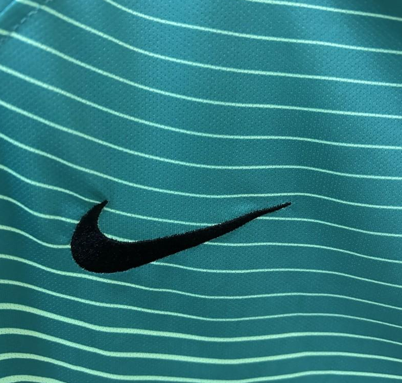 16/17 Retro Barcelona Third Jersey - Image 4