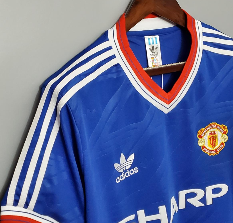 Retro 86/88 Manchester United third away Soccer Jersey - Image 4
