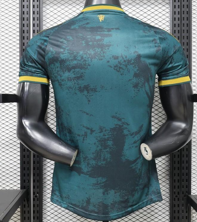 Player Version 26/27 Manchester United Teal & Gold Third Special Edition Jersey - Image 3