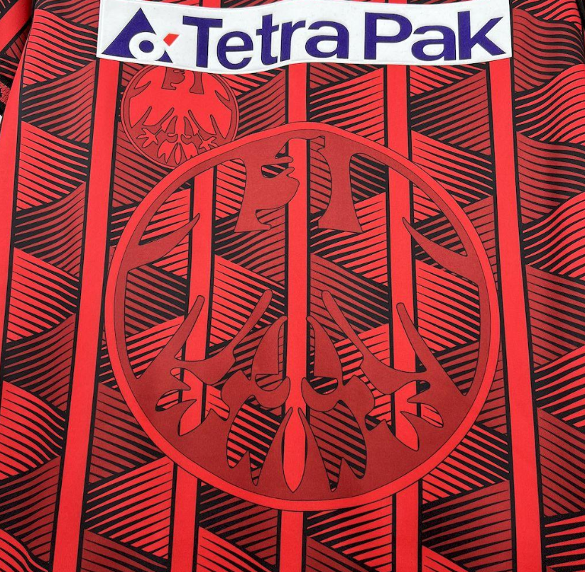 1995/96 Retro Eintracht Frankfurt Home Jersey - Image 5