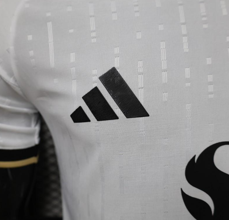 Player Version 26/27 Manchester United Away White Special Edition Jersey - Image 4