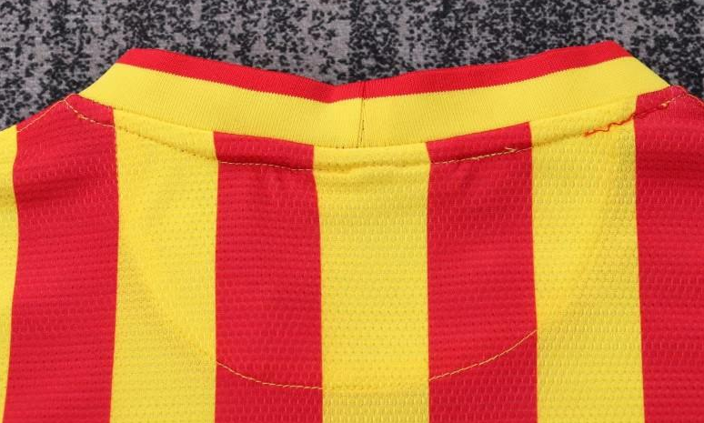 Retro Kids 13/14 FC Barcelona Away Jersey - Image 7