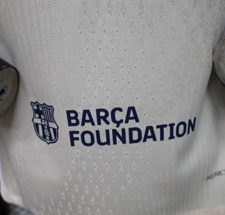 Player Version 26/27 FC Barcelona Fourth Jersey - Image 8