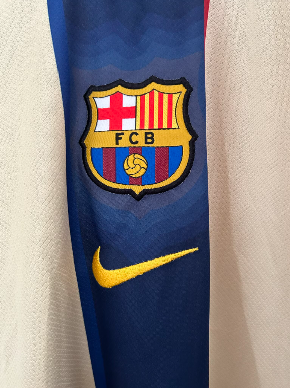 26/27 Barcelona Special Edition - Image 6
