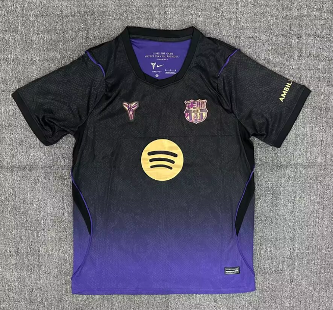 26/27 Barcelona away game - Image 10