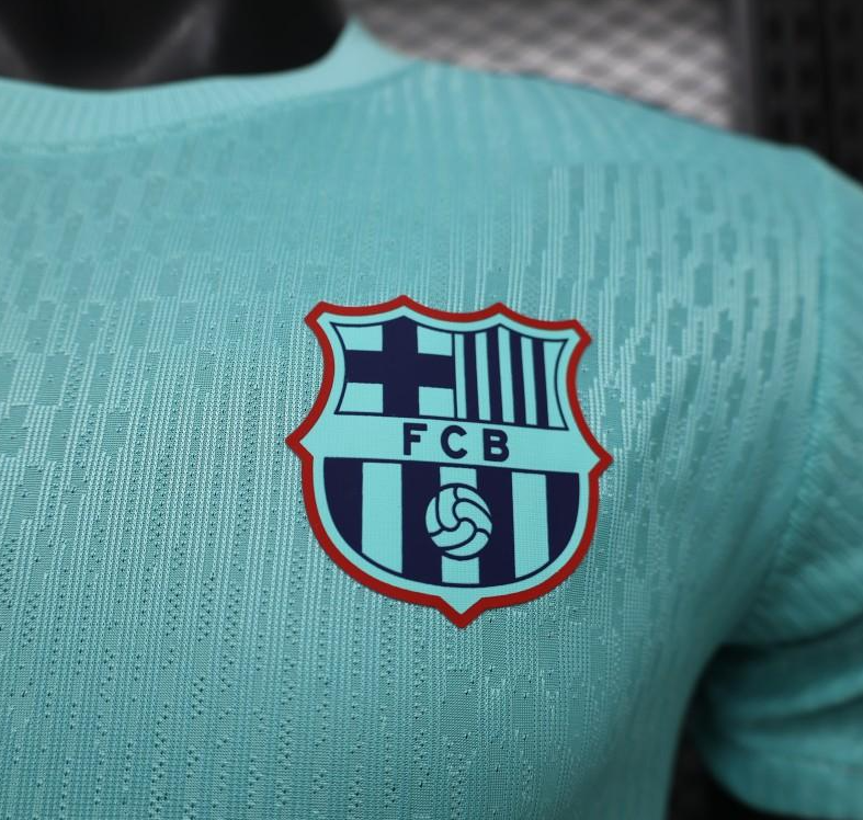 Player Version 26/27 Barcelona Training Jersey - Image 4