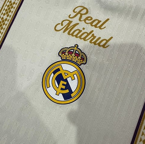 26/27 Real Madrid City Edition Cream with Gold and Polo Collar Jersey - Image 6