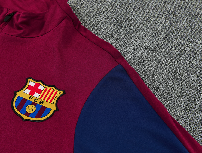 2627 Barcelona Training Set - Red - Image 5