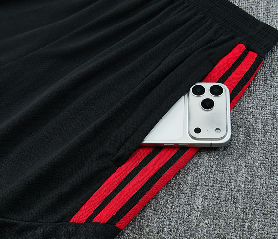 2627 Manchester United short-sleeved training set - Black - Image 12